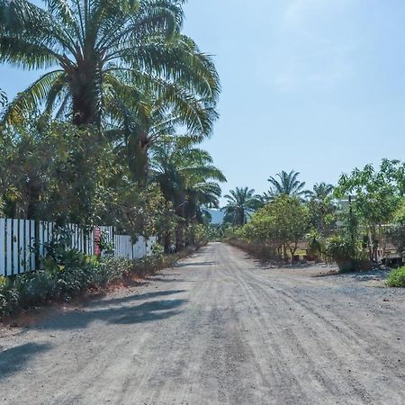 Oyo 809 Golden Palm Resort Ao Nang Εξωτερικό φωτογραφία